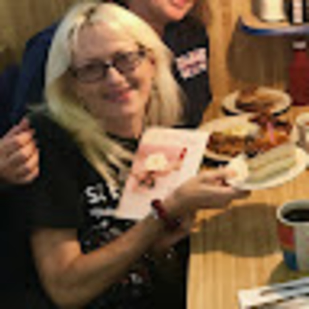 Meet your Posher, Kimberly